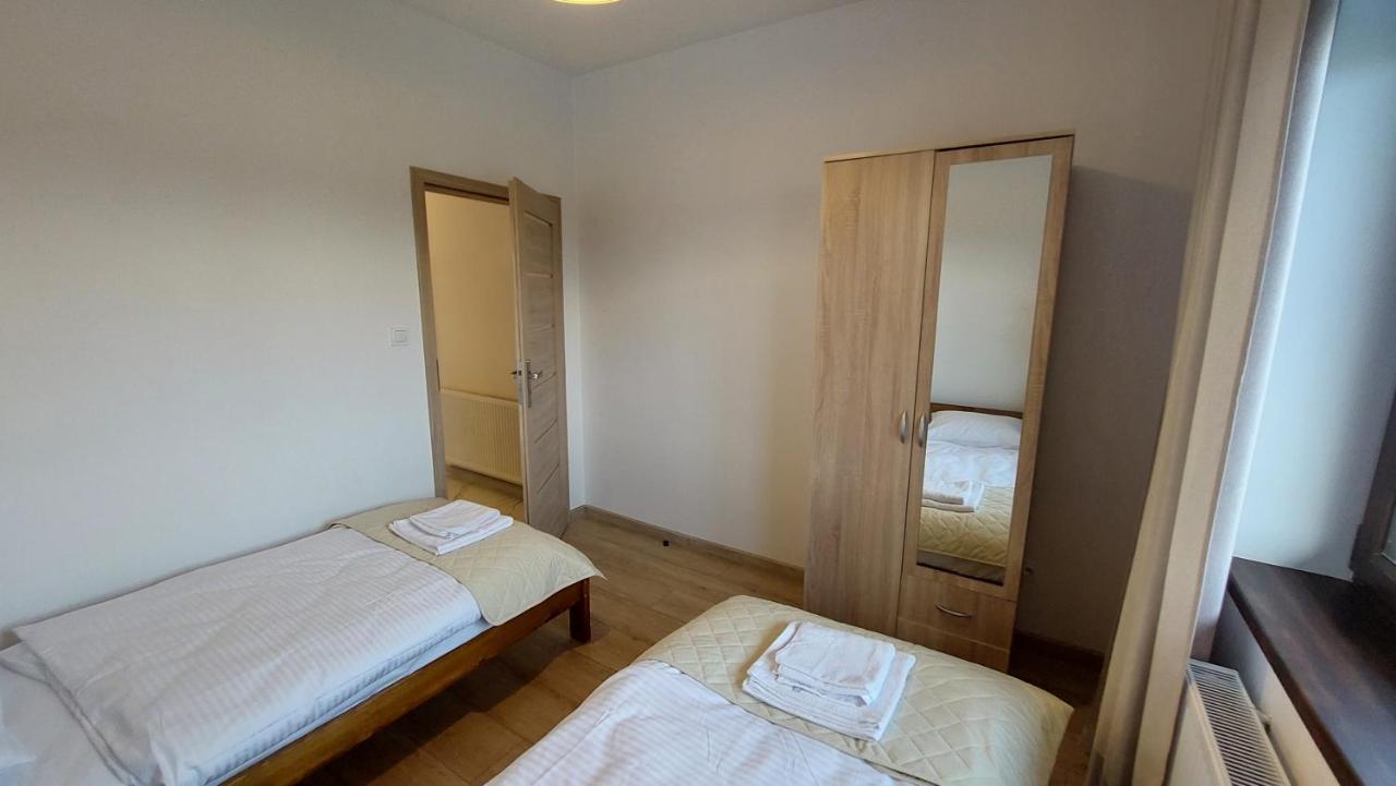 Apartment Starowiejska 39, Ryczow - 10km Od Energylandia *